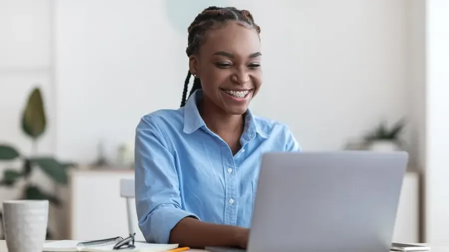 How to Find an Internship in Public Relations